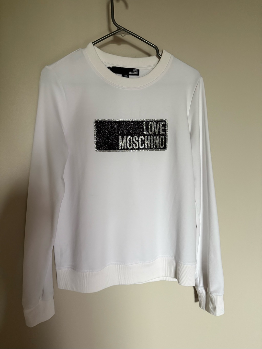 Brand New - Love Moschino White Crewneck Sweatshirt With Glitter Logo Patch